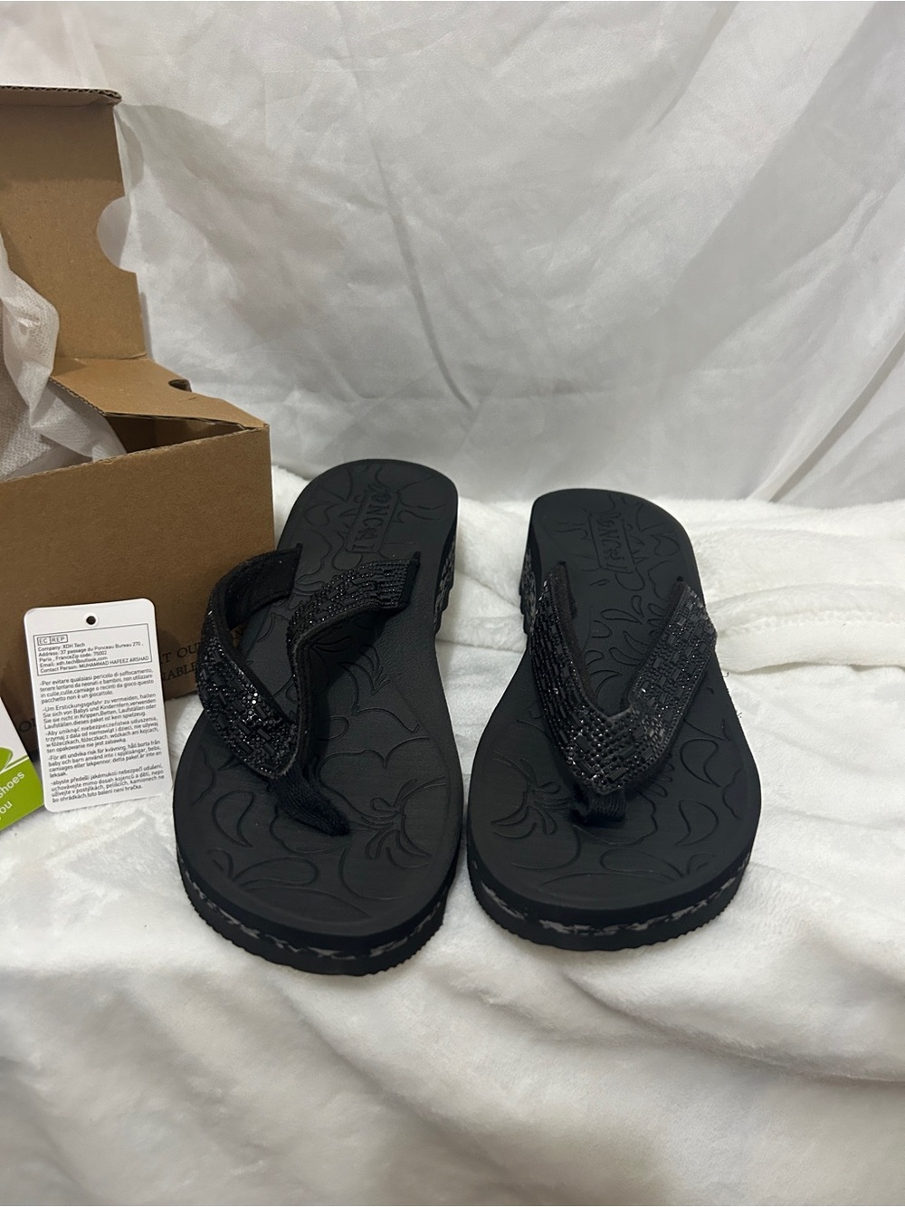 ONCAI Women's Black Wedge Flip Flops / Platform Sandals
